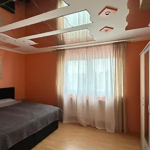 Attraktive 3 In Ruhiger Lage Apartment